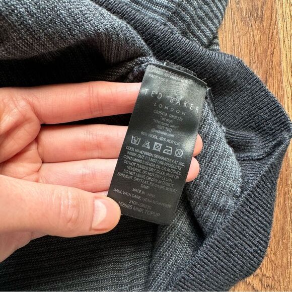 TED BAKER Topup Gray Striped Crew Neck Sweater Preppy Classic - Picture 7 of 11